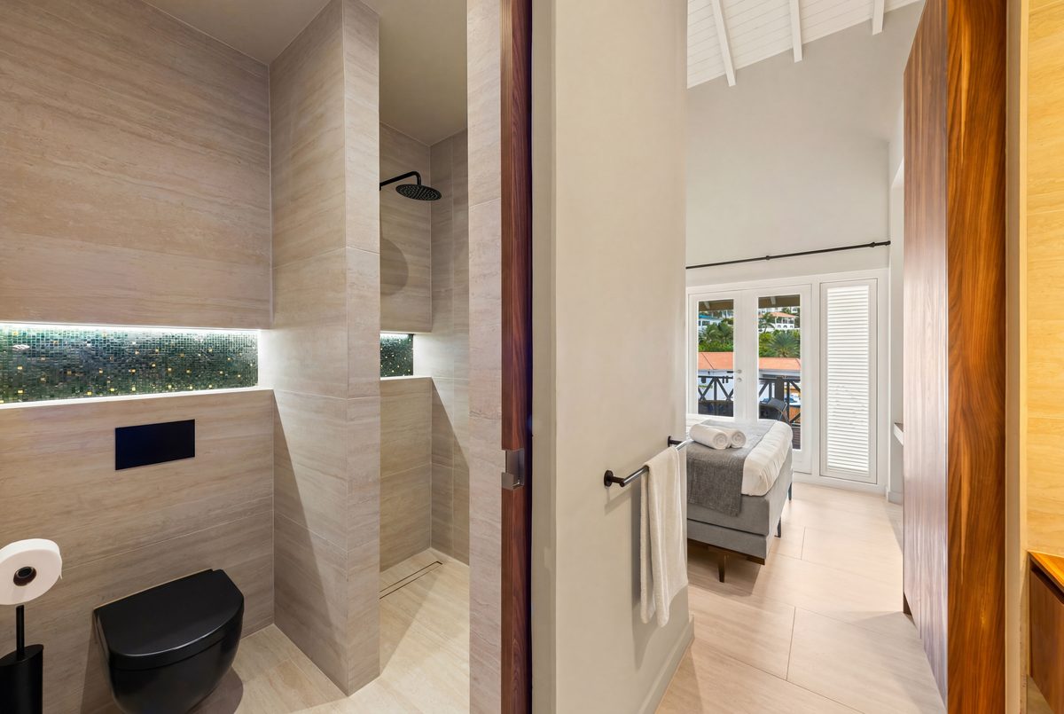 King Suite 2 — Lazy Jane villa Curaçao