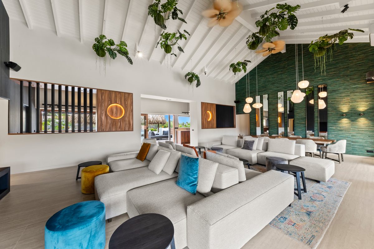 Designer keuken en lounge